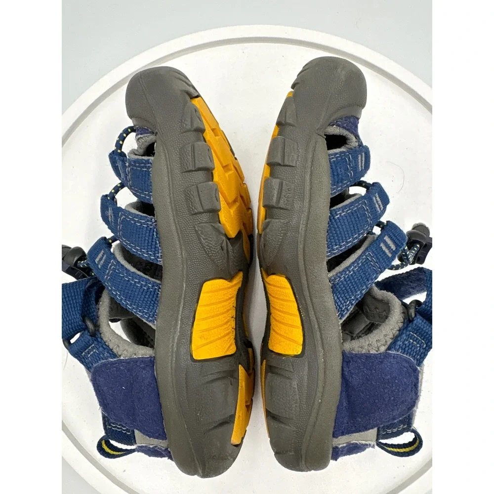 Keen Newport H2 Sandals 10 Blue Gorpcore Outdoorsy Waterproof Closed Toe 1009938